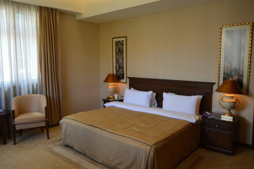 Etoile Suites Boutique Hotel Down Town - фото 3