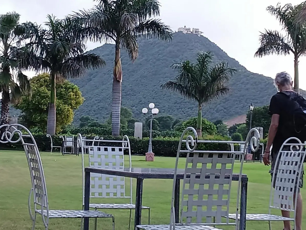The Country Side Resort