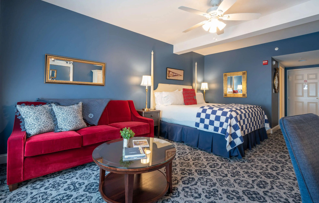 Standard Double room (full double bed)