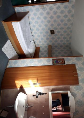 Image 6