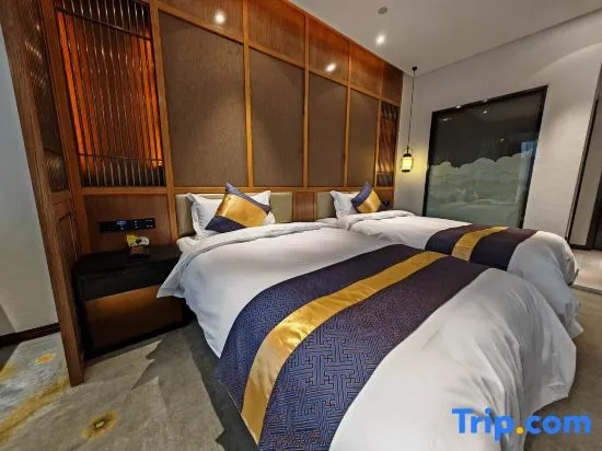Deluxe Double room (twin beds)