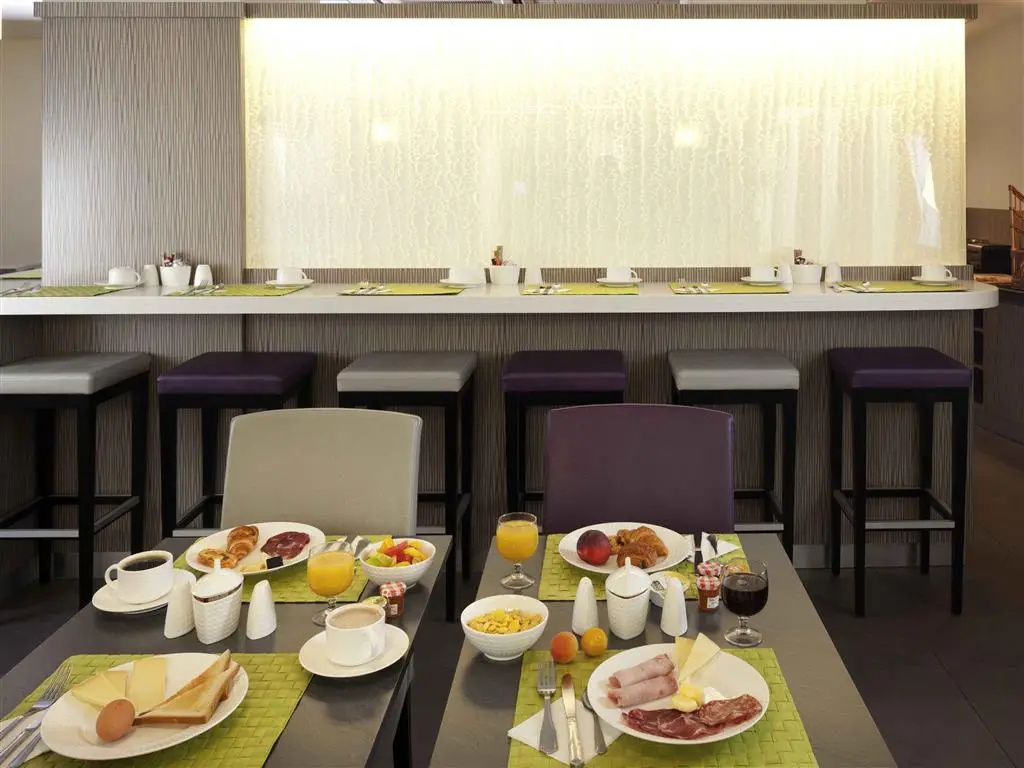 Hotel photo 12