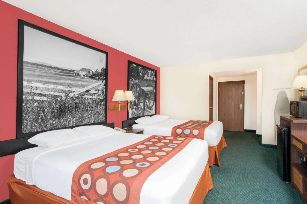 Quadruple room