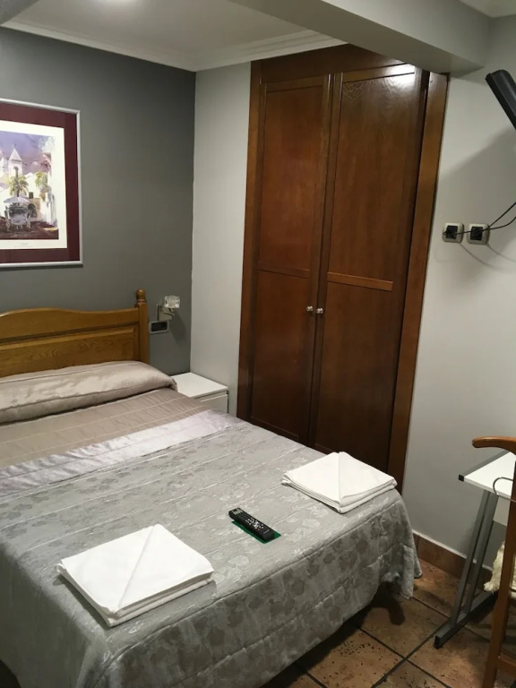 Economy room