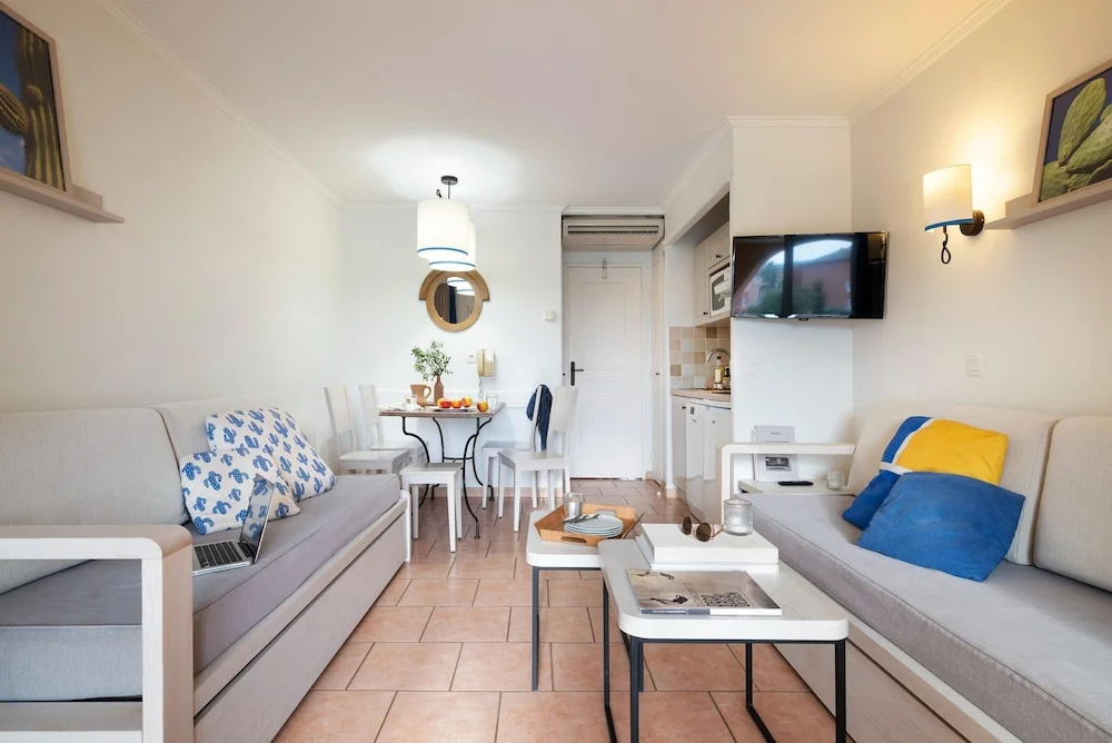 Voir la photo 3 — Luxury 4-person Riviera Sanctuary