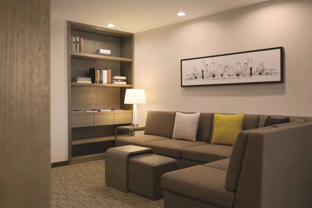 Lobby & Reception