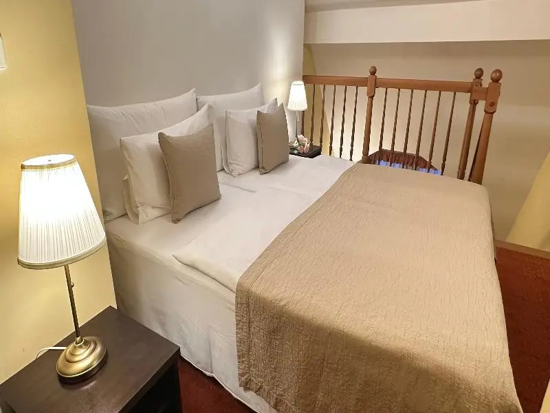 Standard Double Duplex room (full double bed)