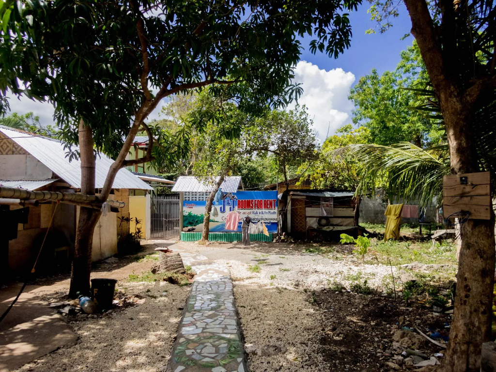 Alona JJ Rooms for Rent - фото 2