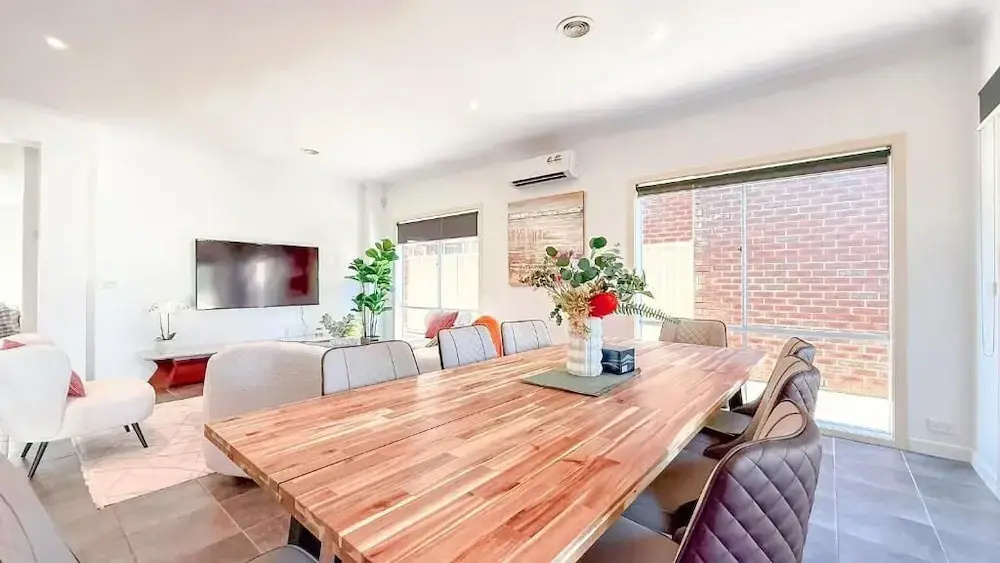 StayAU Family Haven Pet-Friendly