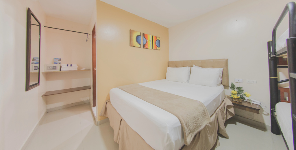 Hotel Azuan Suites By Geh Suites - Général