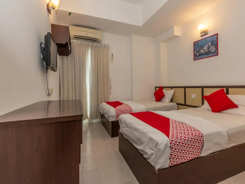 Deluxe Double room (twin beds)