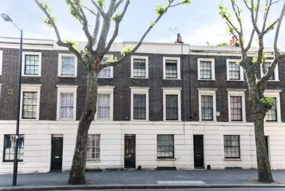 Luxury 3 Bed Town House in Angel