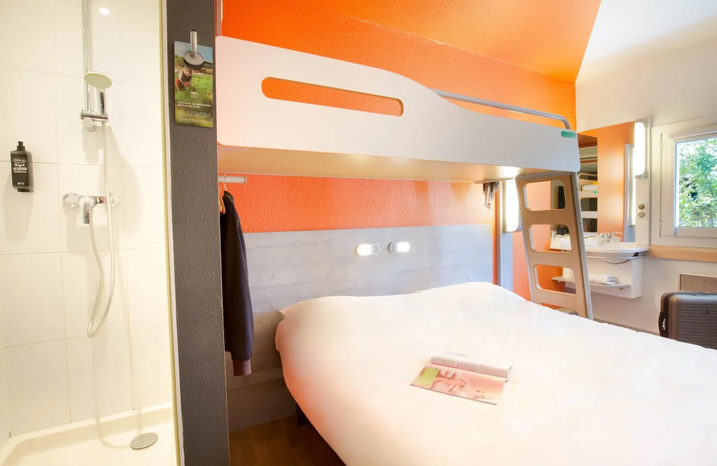 Ibis Budget Frejus Capitou A8