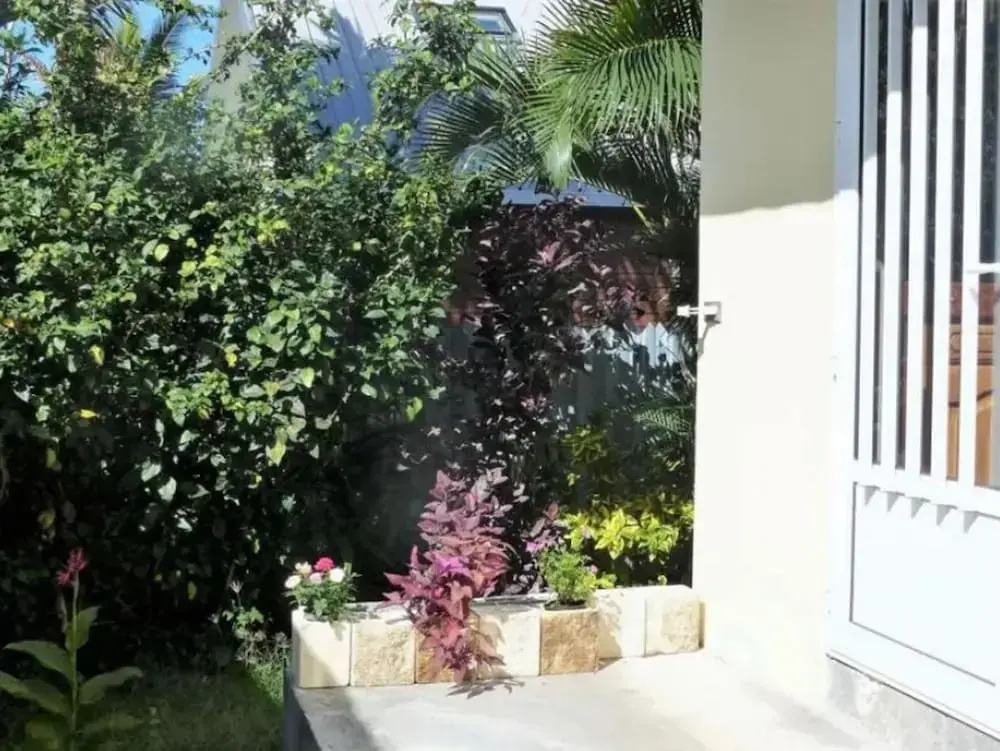 House With 3 Bedrooms in L'etang Sale, With Enclosed Garden and Wifi - 7 km From the Beach