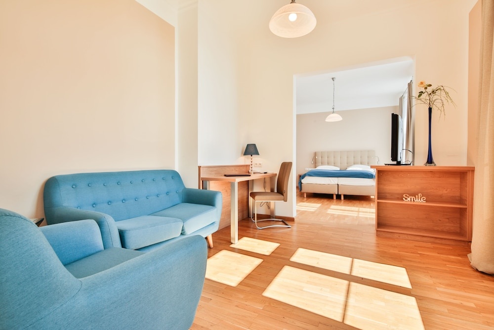 Hotel Unter den Linden — 1