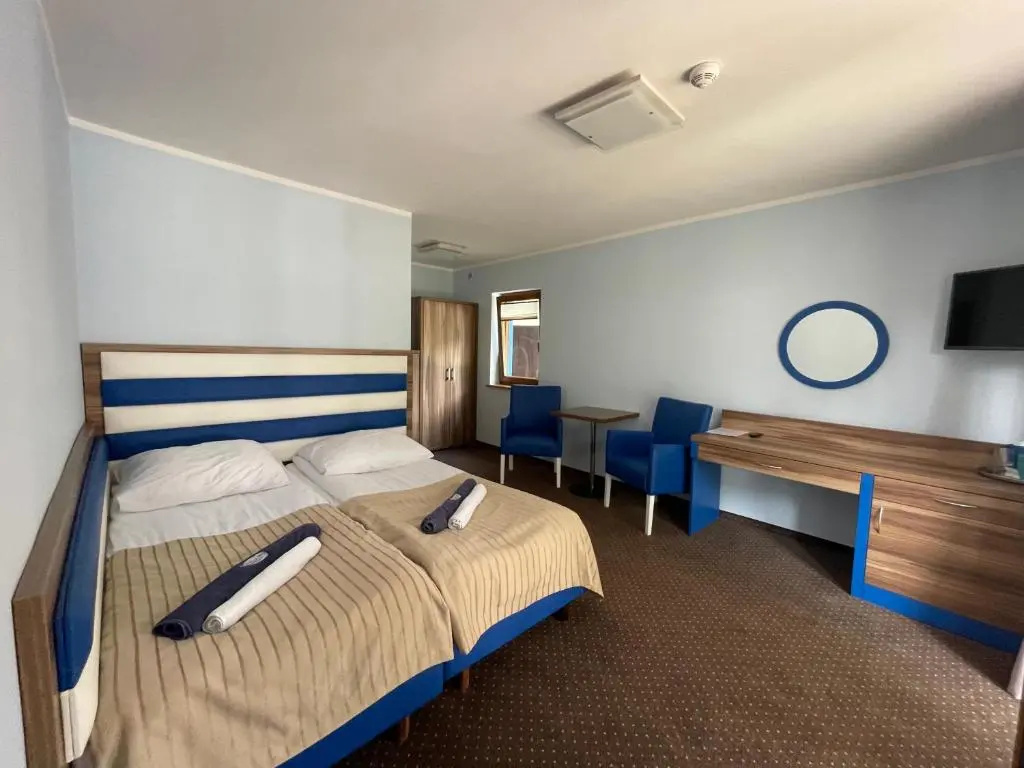 Standard Double room (full double bed)