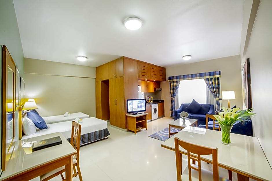 Golden Sands Hotel Apartments