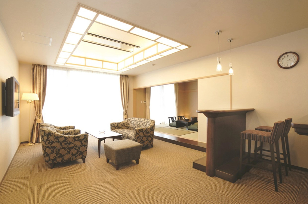 Quadruple Suite
