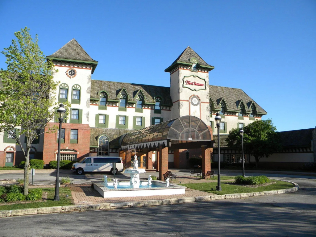 Chateau Hotel and Conference Center - Chambres