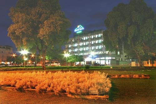 GV Center Hotel image