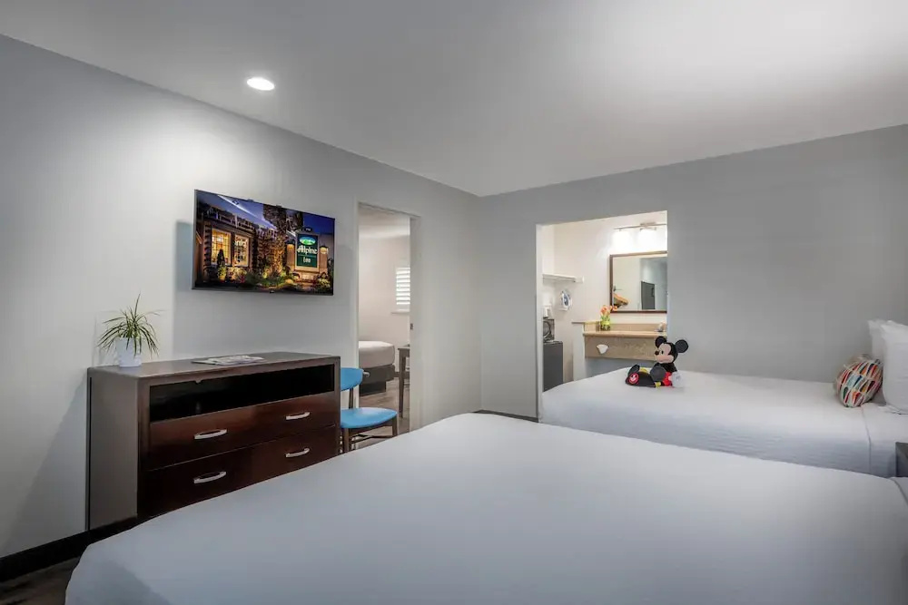 Standard Suite