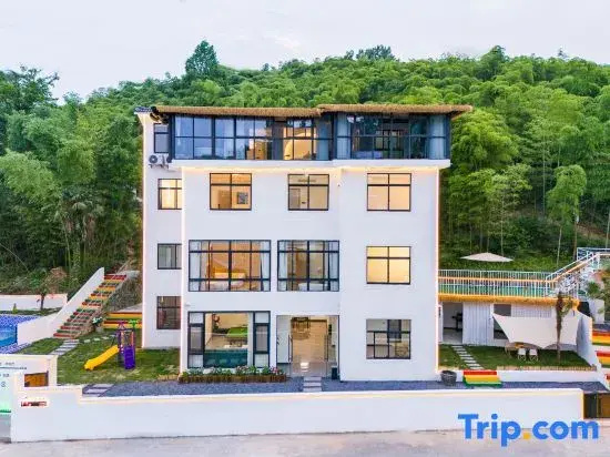 Anji Yunqian Homestay