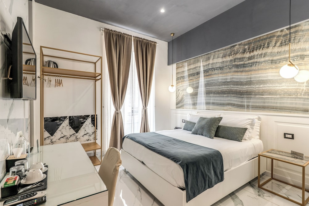 Standard Double room (full double bed)