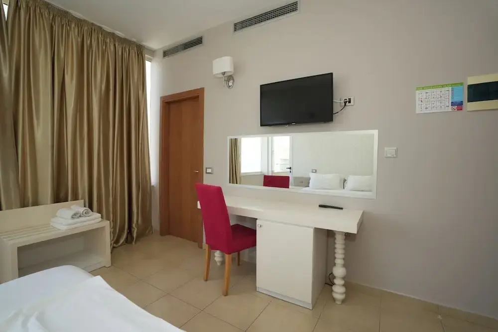 Hotel photo 28
