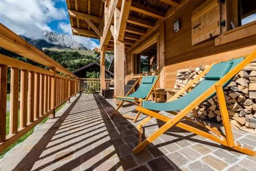 Balcony & Terrace