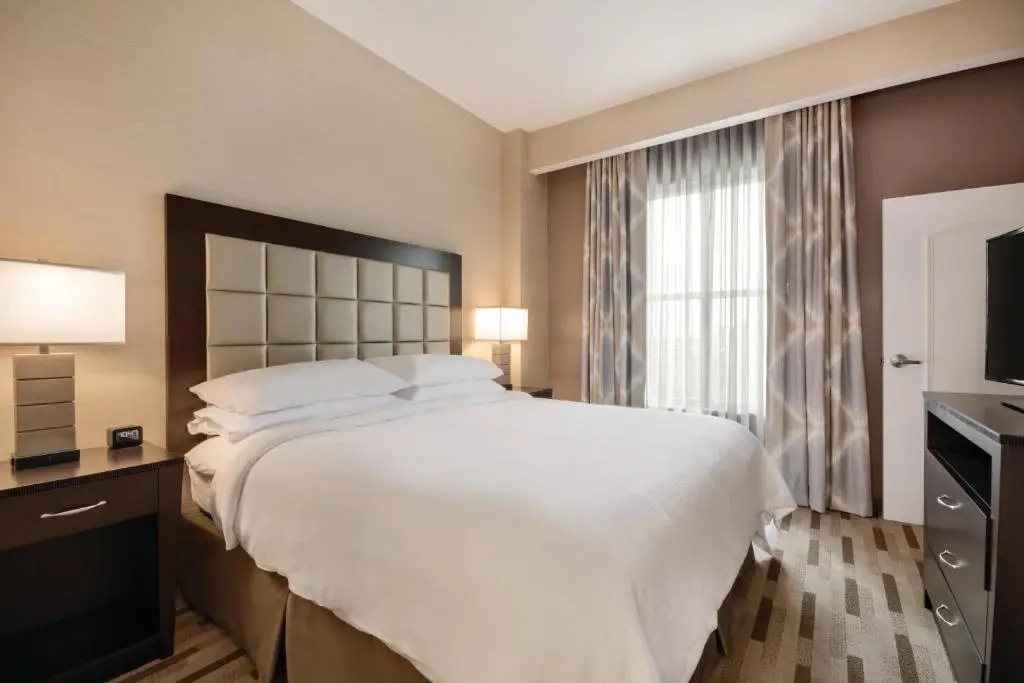 Embassy Suites by Hilton Tuscaloosa Alabama Downtown - Chambres