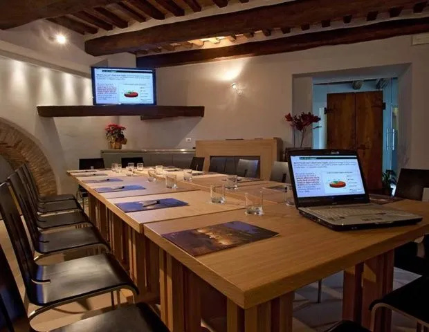 PHI Resort Coldimolino-Villa Nuti - фото 18