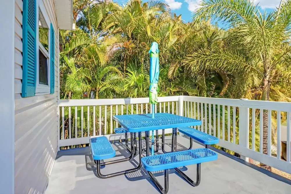189 Dakota Ave-palm Paradise