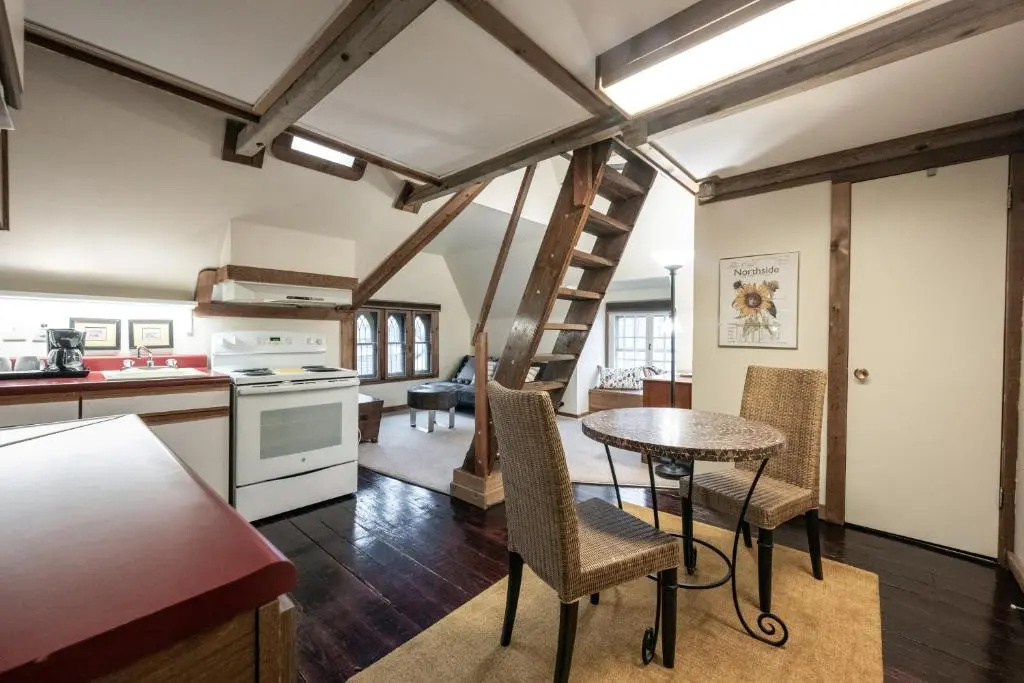 Double Apartment (full double bed)