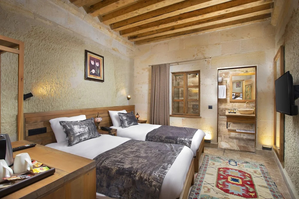 Superior Double room (full double bed)