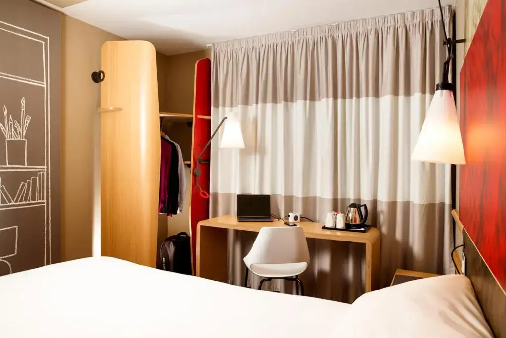 ibis Swansea - Chambres