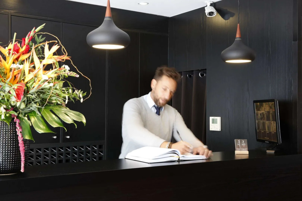 Hotel Paris Bastille 12