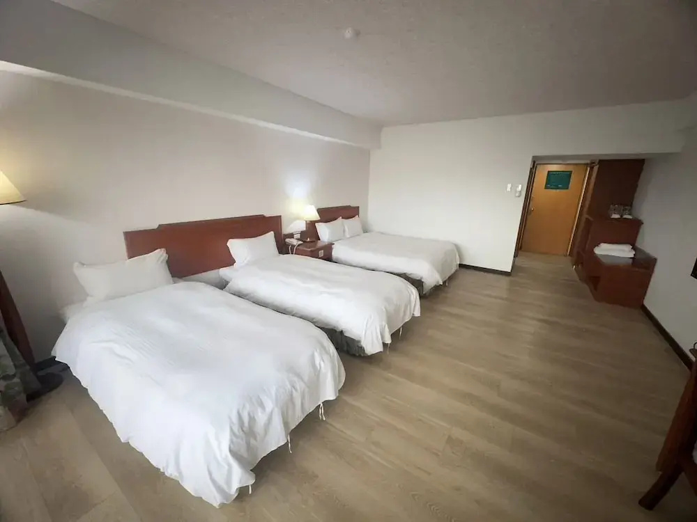 Economy room