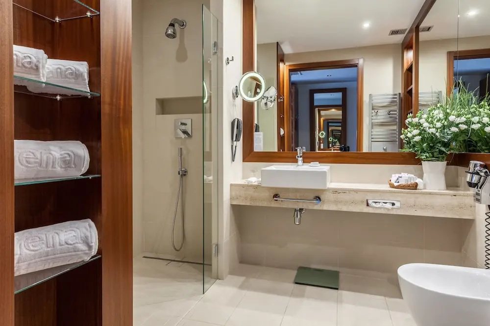 Hotel SPA Dr Irena Eris Krynica Zdrój 12+ - Chambres