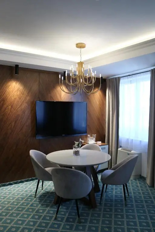 Jelena Hotel - Chambres