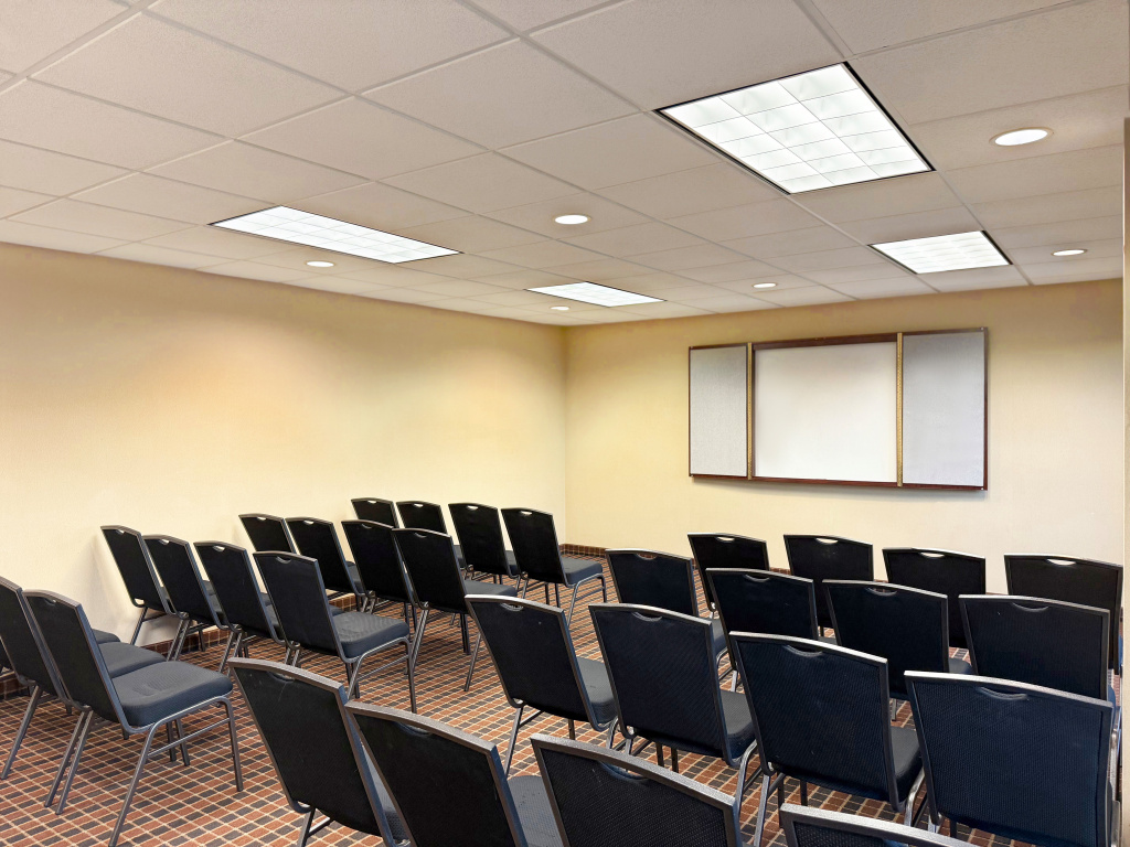 Holiday Inn South Plainfield-Piscataway by IHG - Général