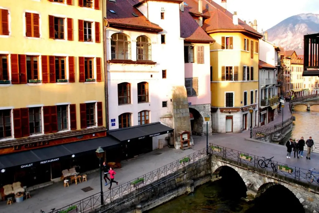 Gite urbain AU 2BIS - Annecy