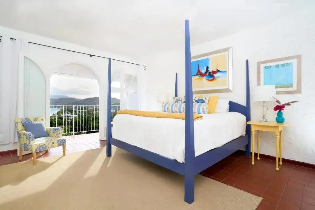 2 Bedrooms Villa