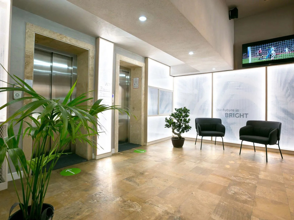 Hotel photo 12