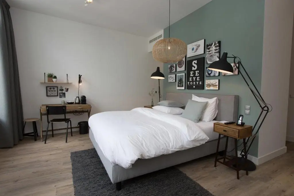 Deluxe Family Suite