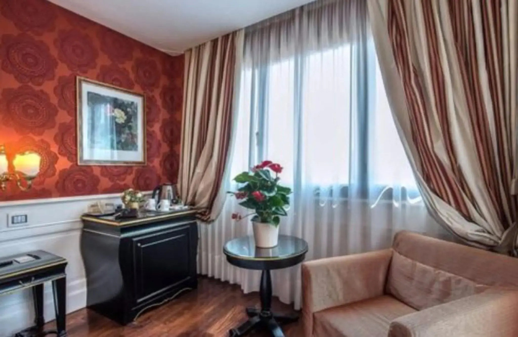 Albergo Del Senato, Roma — 4