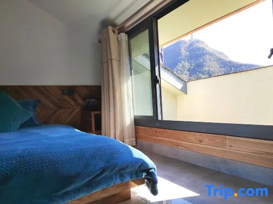 Standard Double Attic room (full double bed)