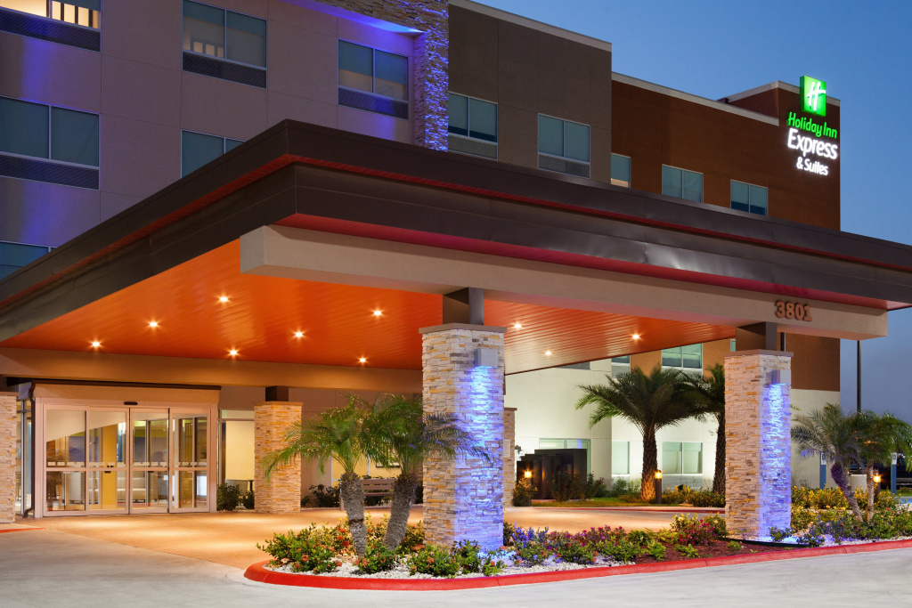 Holiday Inn Express & Suites Edinburg- Mcallen Area