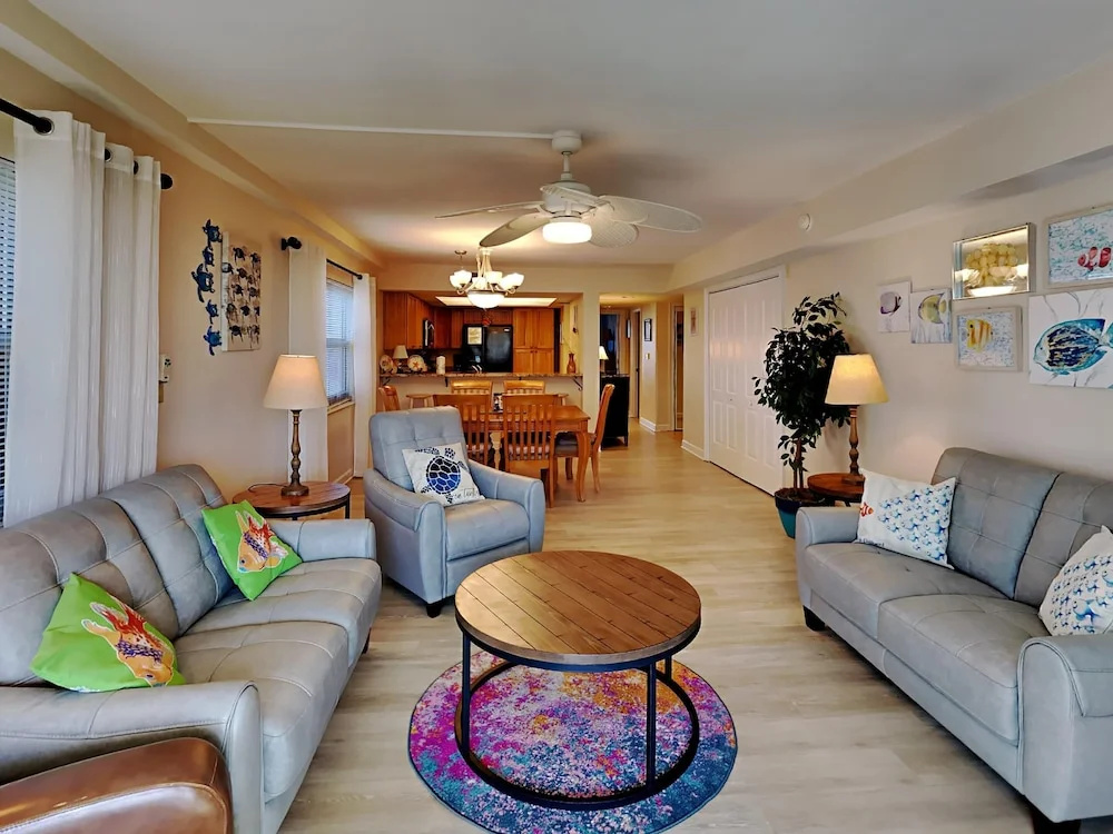 Regency Towers by Southern Vacation Rentals