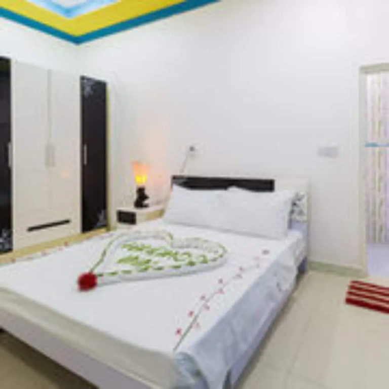 Deluxe Double room with garden view (full double bed)
