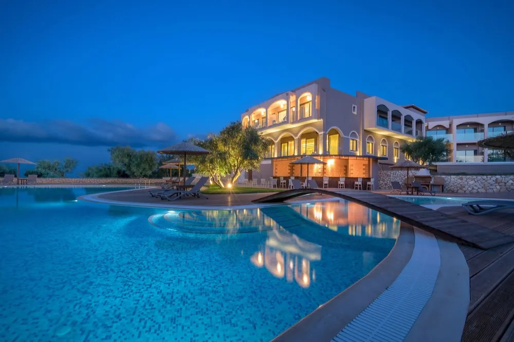 Elegance Luxury Executive Suites - 5